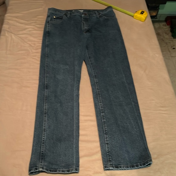 WRANGLER 47 REGULAR FIT ADVANCED COMFORT LEATHER TAG MENS SIZE 36x32 BLUE JEANS - Picture 1 of 9